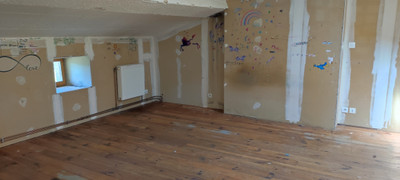 French property for sale in Lezay, Deux-Sèvres - €85,800 - photo 9