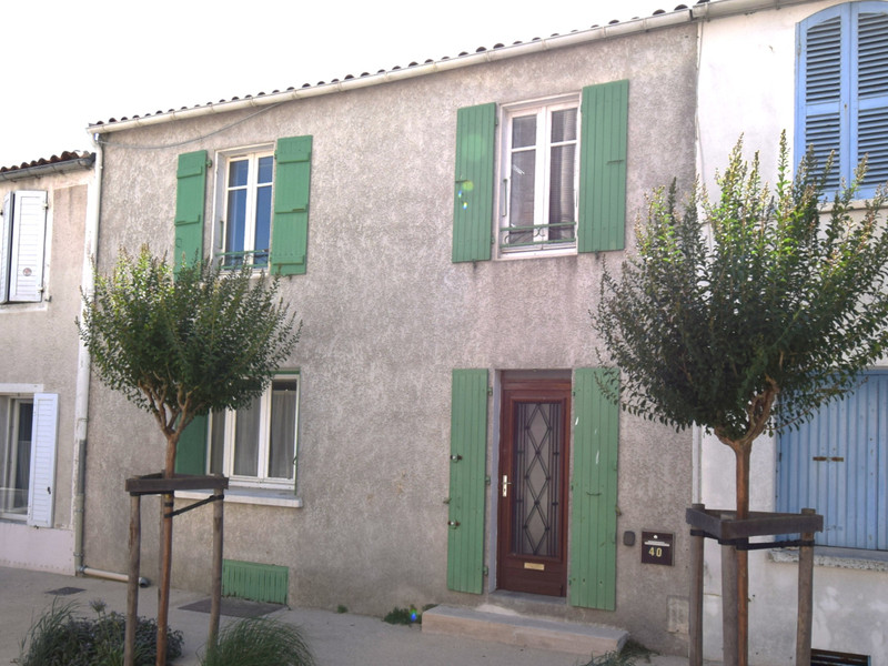 Maison à vendre à Le Château-d'Oléron, Charente-Maritime - 389.000 € - photo 1