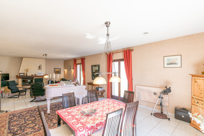 French property for sale in Vinassan, Aude - €449,000 - photo 5
