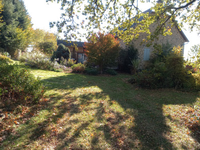 French property for sale in Lagraulière, Corrèze - €267,500 - photo 11