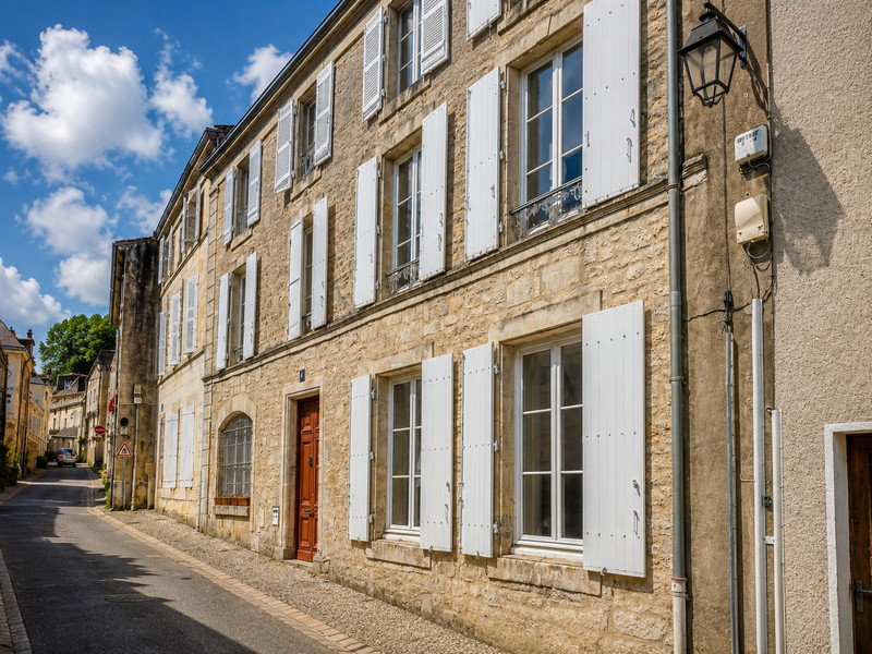 French property for sale in Saint-Maixent-l'École, Deux-Sèvres - €415,000 - photo 9