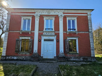 Maison à vendre à La Ferté-en-Ouche, Orne - 158.000 € - photo 1