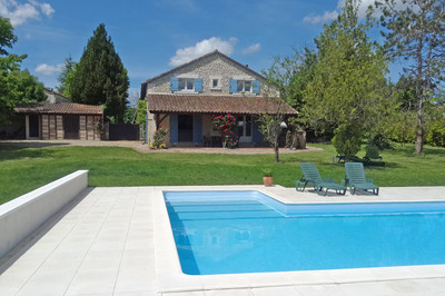 Maison à vendre à Montagrier, Dordogne, Aquitaine, avec Leggett Immobilier