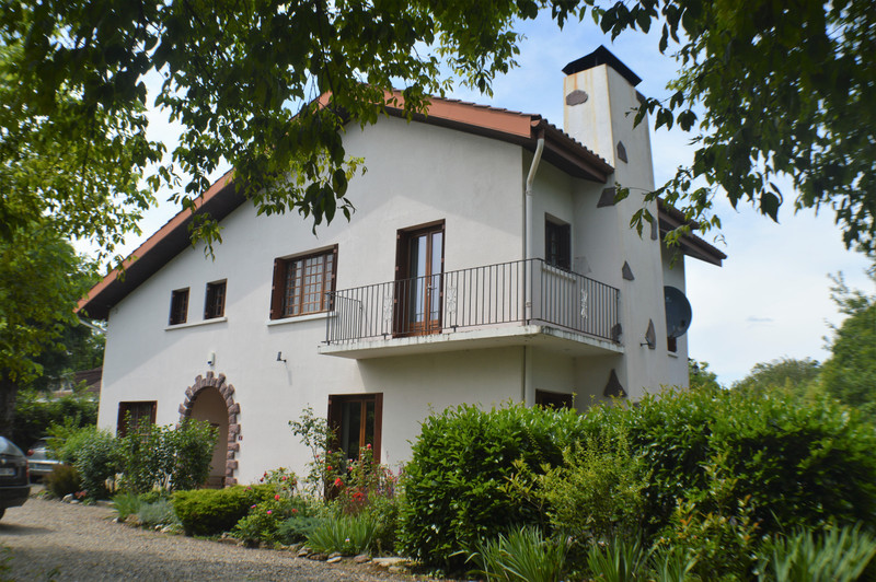 French property for sale in Estang, Gers - &#8364;255,000 - photo 2