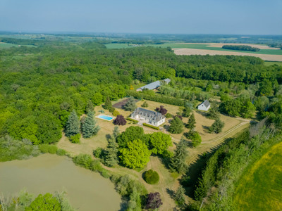 Stunning domaine in the Loire Valley comprising 2 newly renovated houses, pool & tennis, 109 hectares of land