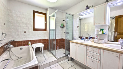 Ski property for sale in  - €468,000 - photo 4