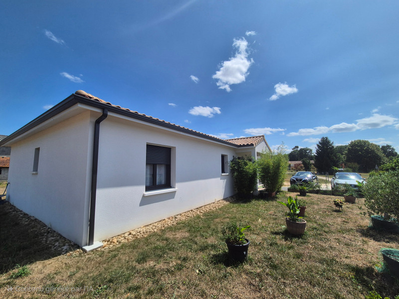 Maison à vendre à Périgueux, Dordogne - 305.000 € - photo 1