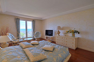 French property for sale in Vallauris, Alpes-Maritimes - €3,360,000 - photo 9