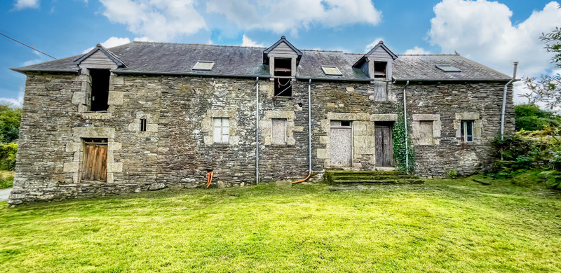 Maison à vendre à Uzel, Côtes-d'Armor - 66.600 € - photo 1
