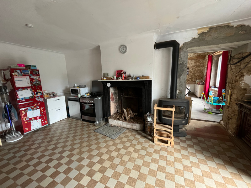 French property for sale in Fougerolles-du-Plessis, Mayenne - €179,500 - photo 5