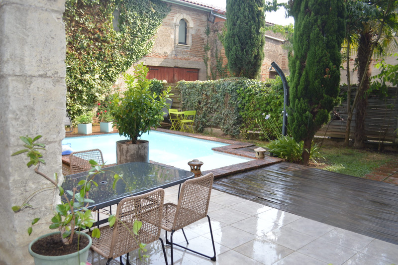 French property for sale in Le Mas-d'Agenais, Lot-et-Garonne - €459,000 - photo 0