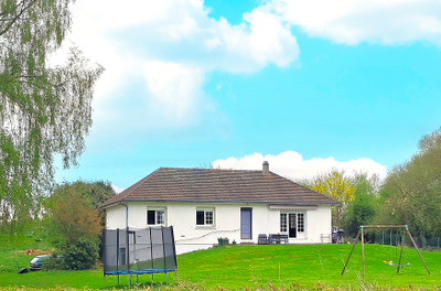 Maison à vendre à Souleuvre en Bocage, Calvados, Basse-Normandie, avec Leggett Immobilier