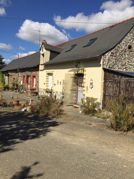French property for sale in La Chapelle-Glain, Loire-Atlantique - photo 3