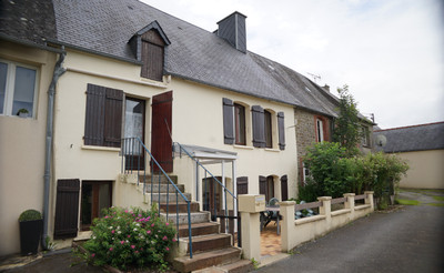 Maison à vendre à Saint-Georges-des-Groseillers, Orne, Basse-Normandie, avec Leggett Immobilier