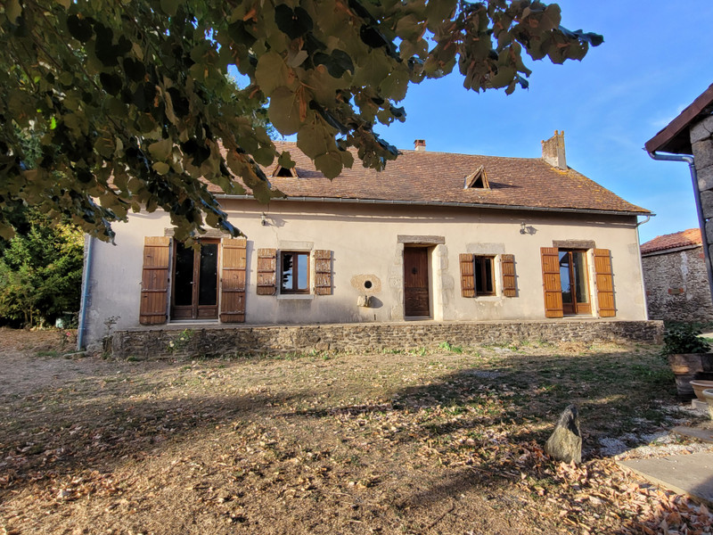 French property for sale in Saint-Saud-Lacoussière, Dordogne - €85,000 - photo 9