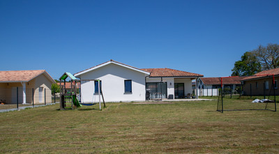 Maison à vendre à Pontonx-sur-l'Adour, Landes, Aquitaine, avec Leggett Immobilier