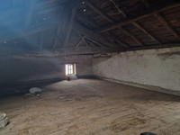 Maison à vendre à Roussines, Charente - 36.600 € - photo 9