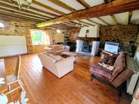 Propriété à vendre à Couesmes-Vaucé, Mayenne - 150 000 € - photo n°3