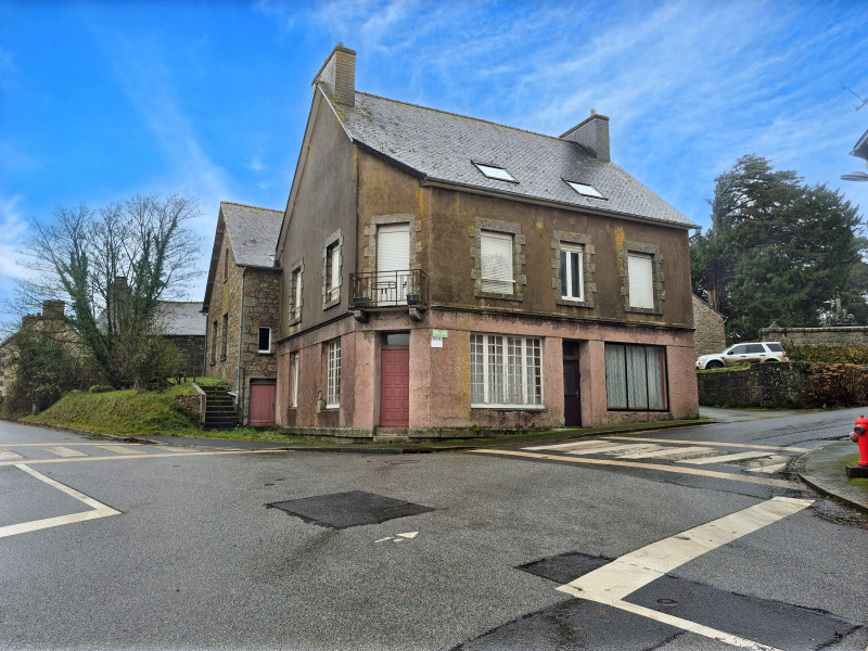 Propriété à vendre à Kergrist-Moëlou, Côtes-d'Armor - 95 700 €
