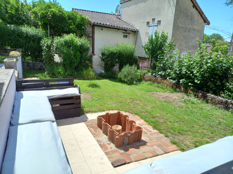 French property for sale in Chabanais, Charente - €72,500 - photo 7