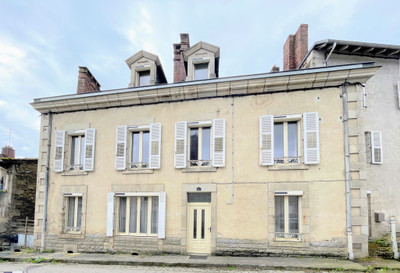 Maison à vendre à Saint-Paul, Haute-Vienne, Limousin, avec Leggett Immobilier