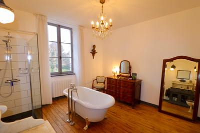 French property for sale in Montembœuf, Charente - €224,700 - photo 11