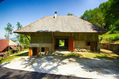 Maison à vendre à Lescheraines, Savoie, Rhône-Alpes, avec Leggett Immobilier