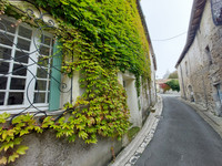 Maison à vendre à Villebois-Lavalette, Charente - 180.000 € - photo 11