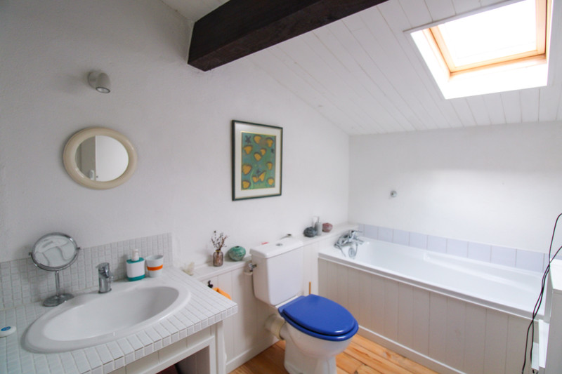 French property for sale in Chizé, Deux-Sèvres - €256,800 - photo 10