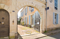 Maison à vendre à Le Lude, Sarthe - 561.800 € - photo 8