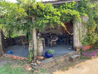 French property for sale in L'Isle-Jourdain, Vienne - €130,000 - photo 8