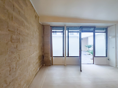 French property for sale in Paris 3e Arrondissement, Paris - €415,000 - photo 4