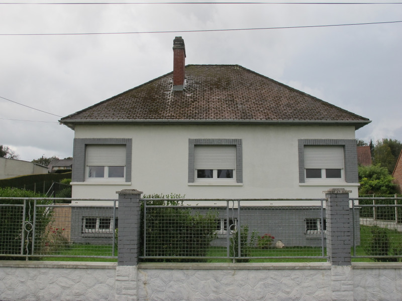 House for sale in VieilHesdin PasdeCalais Delightful 4 bedroom