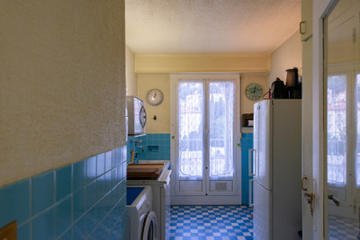 French property for sale in Beaulieu-sur-Mer, Alpes-Maritimes - €690,000 - photo 2