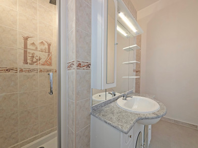 French property for sale in Coulaures, Dordogne - €275,000 - photo 9