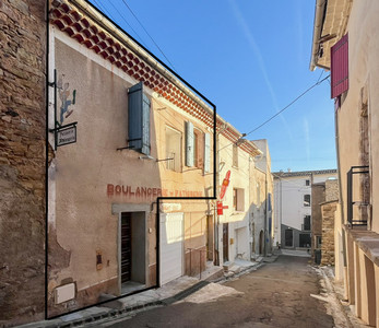 Maison à vendre à Neffiès, Hérault, Languedoc-Roussillon, avec Leggett Immobilier