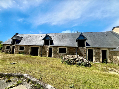 French property for sale in Champéon, Mayenne - €274,200 - photo 2
