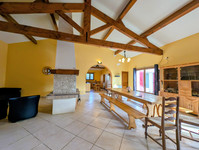 Propriété à vendre à Courniou, Hérault - 235 000 € - photo n°1