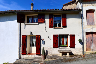 Maison à vendre à Varaignes, Dordogne, Aquitaine, avec Leggett Immobilier