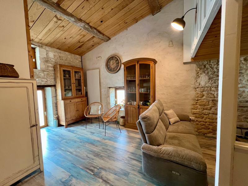 French property for sale in Soulignonne, Charente-Maritime - €540,600 - photo 8