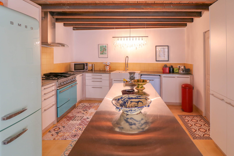 French property for sale in Uzès, Gard - €500,000 - photo 8