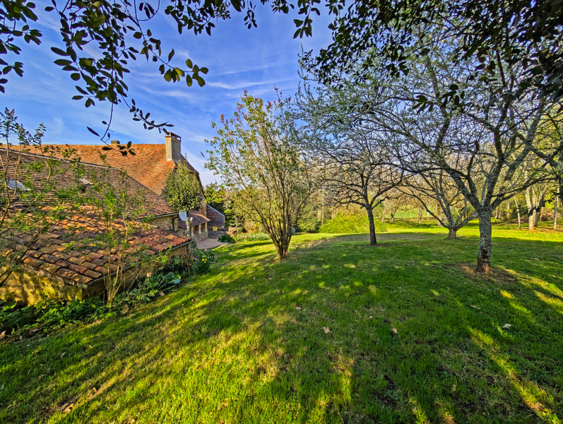 French property for sale in Nanthiat, Dordogne - €158,000 - photo 5