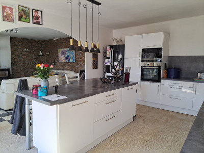 French property for sale in Saint-Agathon, Cotes_d_Armor - €550,000 - photo 3