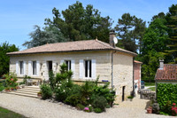 Propriété à vendre à Gaillan-en-Médoc, Gironde - 649 000 € - photo n°1