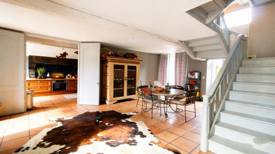 French property for sale in Vire Normandie, Calvados - €555,000 - photo 3