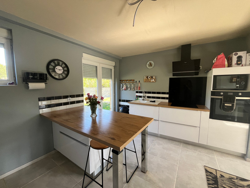 French property for sale in Saint-Hilaire-du-Harcouët, Manche - €247,500 - photo 2