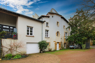 Maison à vendre à Thouars, Deux-Sèvres, Poitou-Charentes, avec Leggett Immobilier