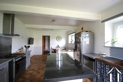 French property for sale in Treigny, Yonne - €173,500 - photo 1