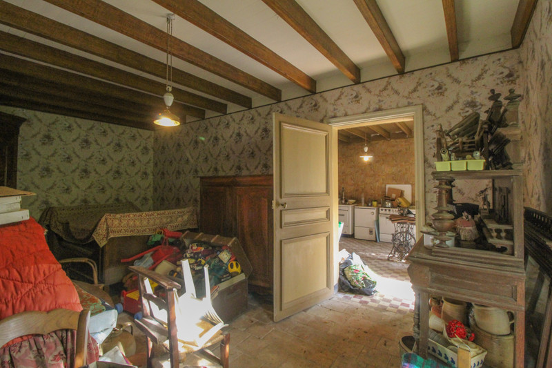 House in Angliers Vienne Nice opportunity to acquire a stone