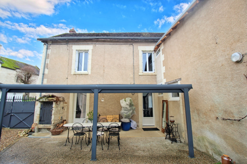 French property for sale in Coussay-les-Bois, Vienne - €194,400 - photo 0